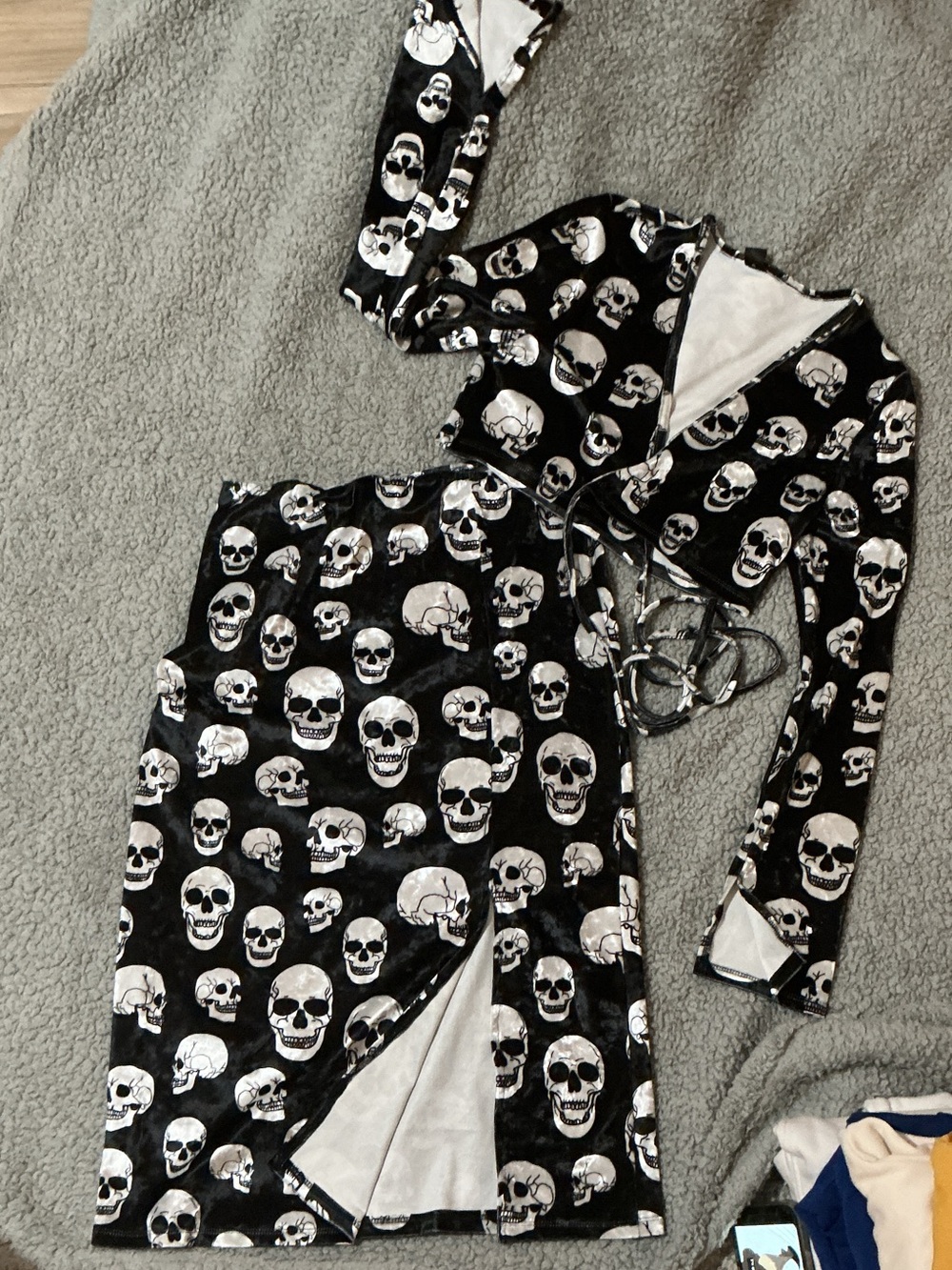 SHEIN Black and White Skull Print Two-Piece Set